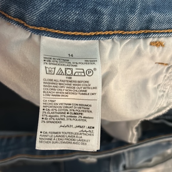 Women’s Old Navy Skinny Jeans - Picture 4 of 4
